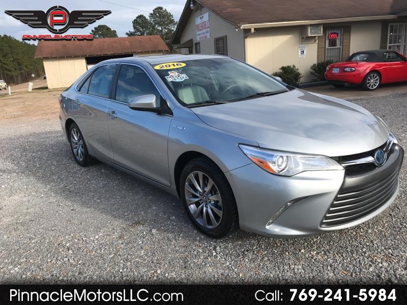 2016 Toyota Camry Hybrid XLE